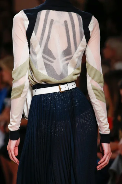 Look 102